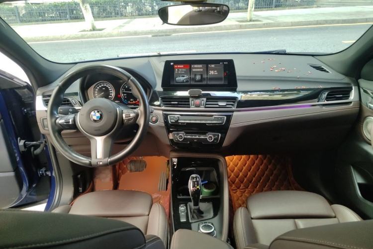 Used BMW X2 2021 sDrive25i Leading Model M Sport Package Center Console