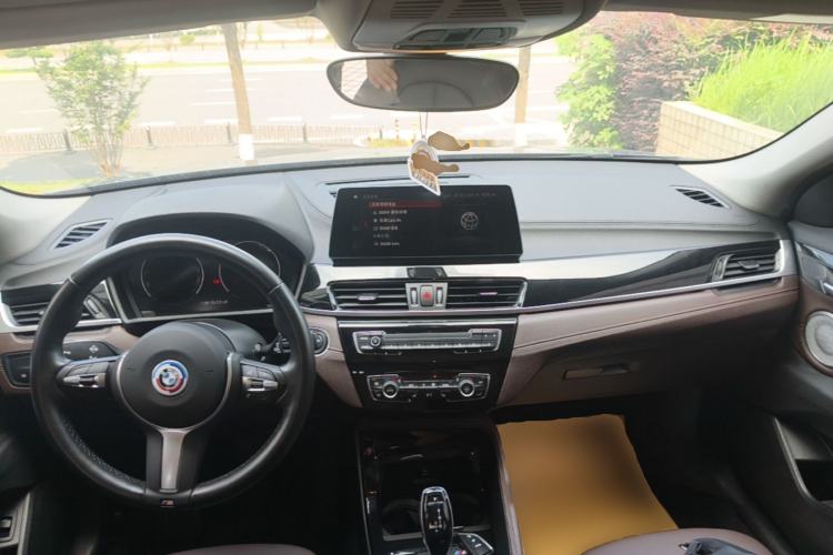 Used BMW X2 2021 Restyled sDrive25i M Sport Package Center Console