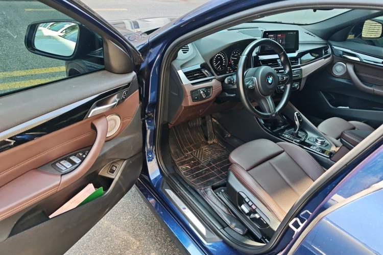 Used BMW X2 2021 sDrive25i M Sport Package Driver Seat