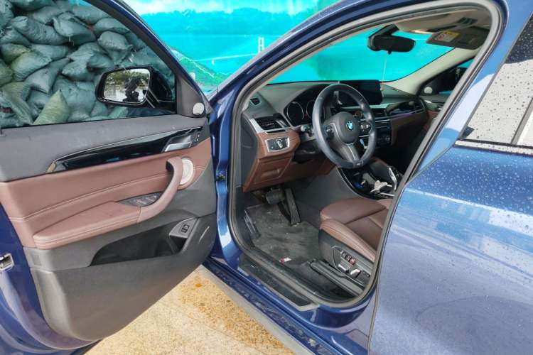 Used BMW X2 2021 sDrive25i M Sport Package Driver Seat