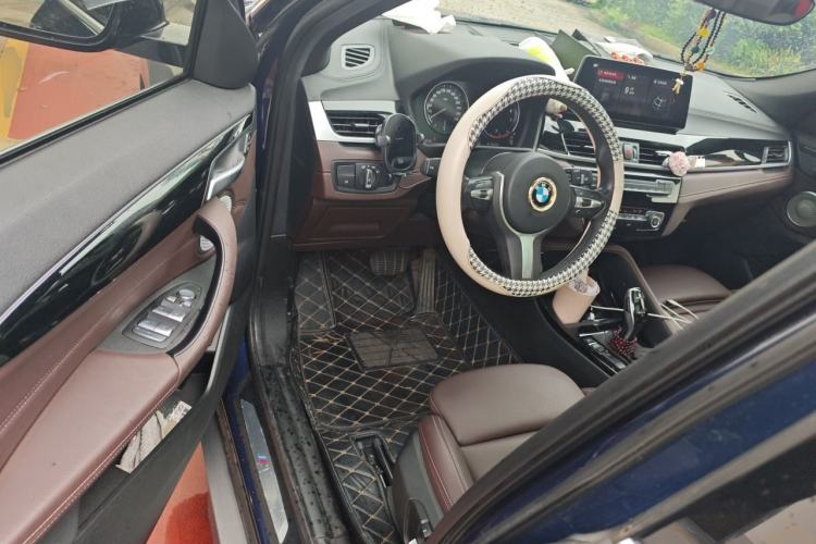 Used BMW X2 2021 sDrive25i Leading Model M Off-Road Package Driver Seat