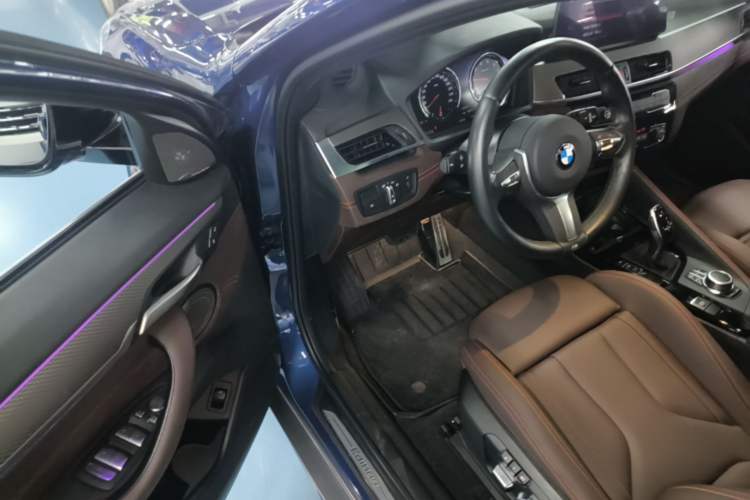 Used BMW X2 2021 sDrive25i Sport Edition Driver Seat