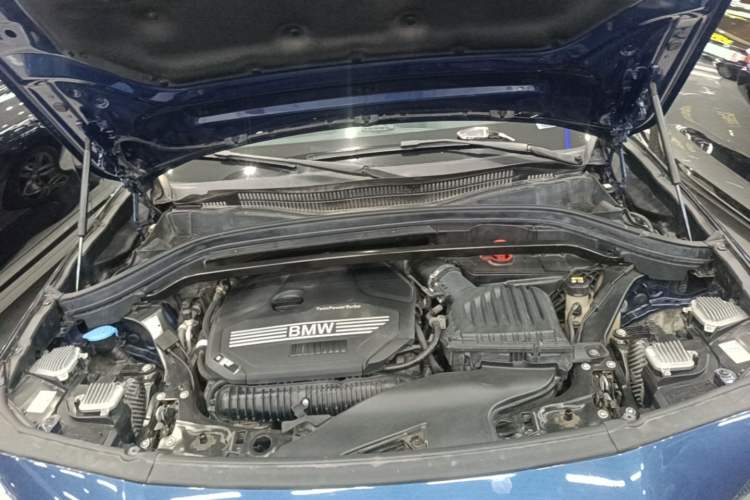 Used BMW X2 2021 Restyled sDrive25i M Sport Package Engine Bay