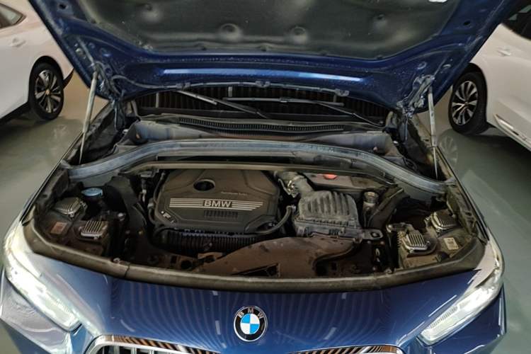 Used BMW X2 2021 Restyled sDrive25i M Sport Package Engine Bay
