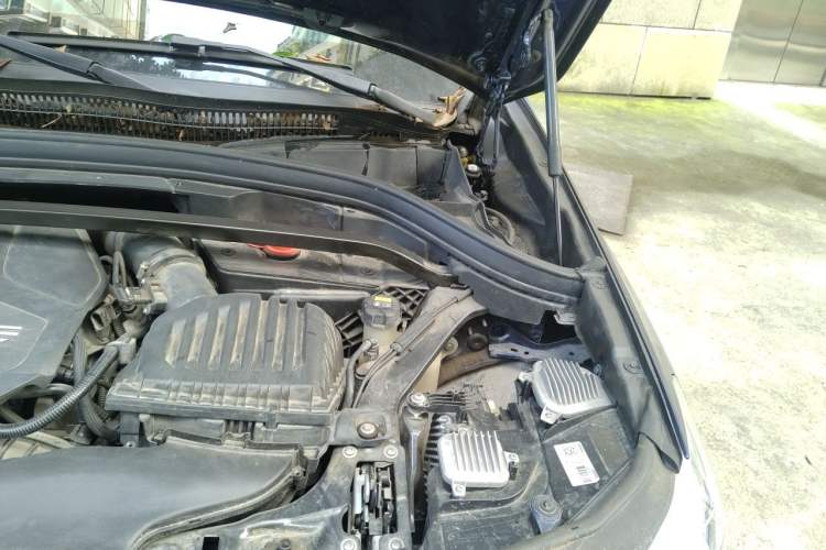 Used BMW X2 2021 sDrive25i Leading Model M Sport Package Engine Bay Left