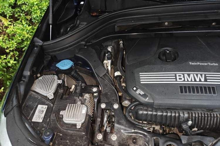 Used BMW X2 2021 sDrive25i Sport Edition Engine Bay Right