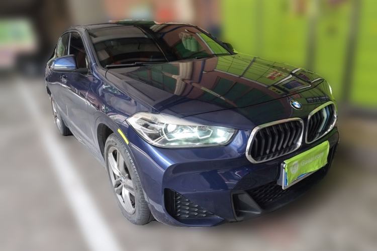 Used BMW X2 2021 sDrive25i Leading Model M Sport Package Front Right 45 Deg
