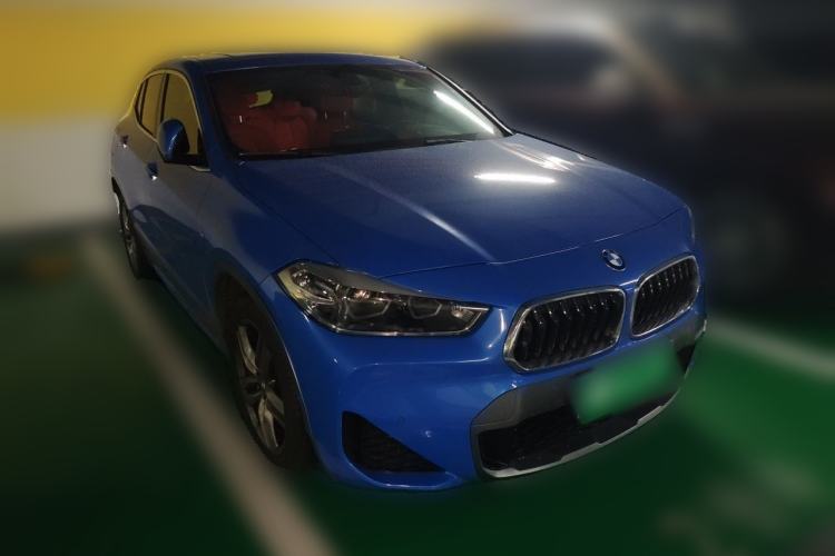 Used BMW X2 2021 sDrive25i Leading Model M Sport Package Front Right 45 Deg