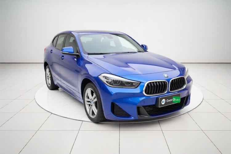 Used BMW X2 2021 sDrive25i M Sport Package Front Right 45 Deg