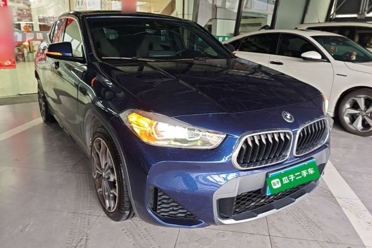 Used BMW X2 2021 sDrive25i Luxury M Sport Package Front Right 45 Deg
