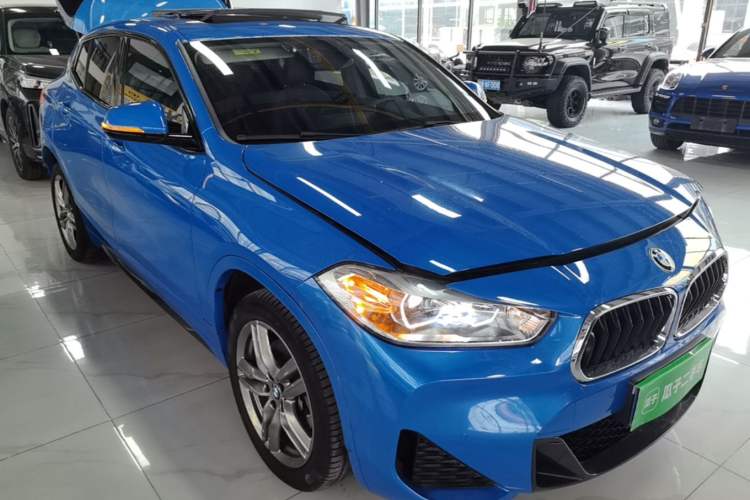 Used BMW X2 2021 sDrive25i M Sport Package Front Right 45 Deg