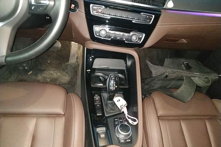 Used BMW X2 2021 sDrive25i Luxury M Sport Package Gear Lever