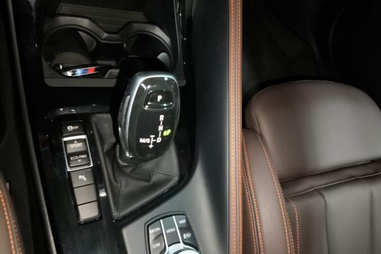 Used BMW X2 2021 sDrive25i Sport Edition Gear Lever