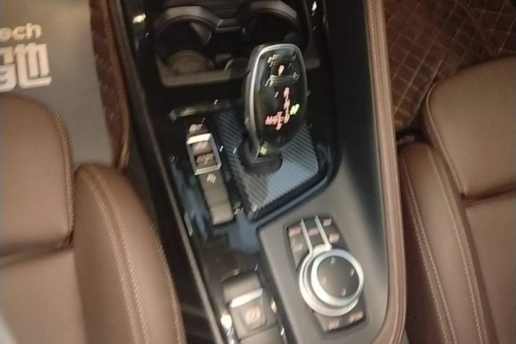 Used BMW X2 2021 Restyled sDrive25i M Sport Package Gear Lever