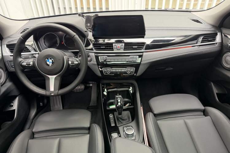 Used BMW X2 2021 sDrive25i M Sport Package Interior 1