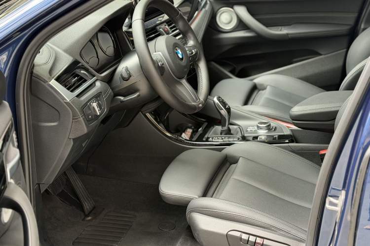 Used BMW X2 2021 sDrive25i M Sport Package Interior 3