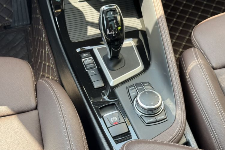 Used BMW X2 2021 Restyled sDrive25i M Sport Package Interior 4