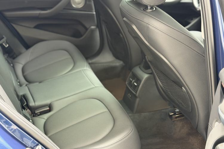 Used BMW X2 2021 sDrive25i M Sport Package Interior 6