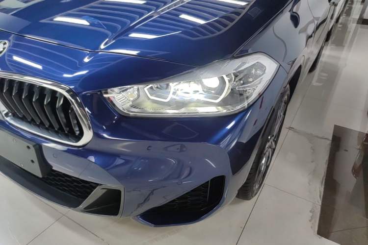 Used BMW X2 2021 sDrive25i Luxury Model with M Sport Package Left Front Headlight