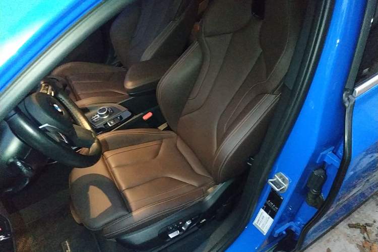 Used BMW X2 2021 sDrive25i Luxury M Sport Package Left Front Seat
