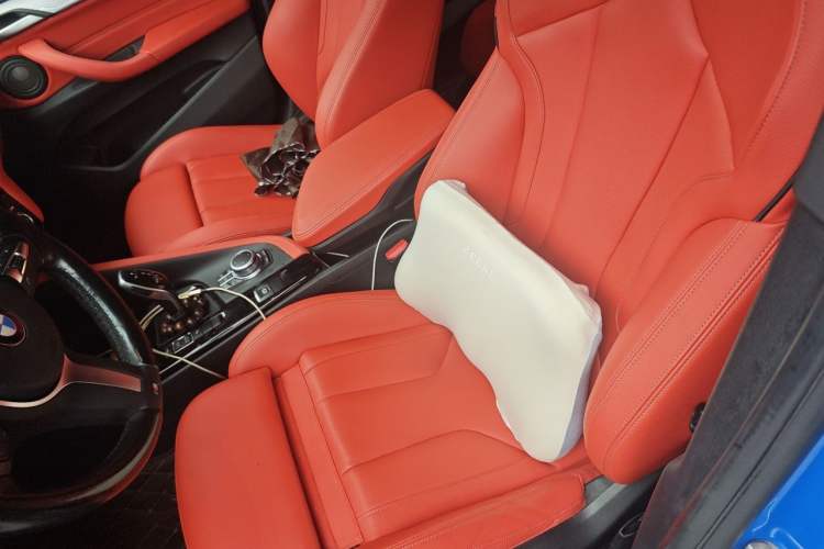 Used BMW X2 2021 sDrive25i Luxury Model with M Sport Package Left Front Seat