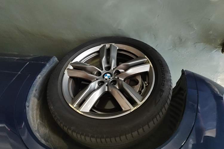 Used BMW X2 2021 Restyled sDrive25i M Sport Package Left Front Wheel Hub