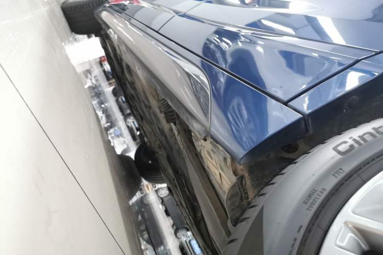 Used BMW X2 2021 Restyled sDrive25i M Sport Package Left Side Sill