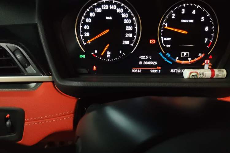 Used BMW X2 2021 sDrive25i Leading Model M Sport Package Odometer Close Up