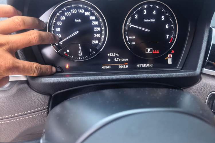 Used BMW X2 2021 Restyled sDrive25i M Sport Package Odometer Close Up
