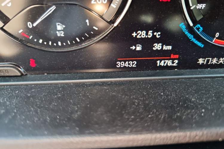 Used BMW X2 2021 sDrive25i M Sport Package Odometer Close Up