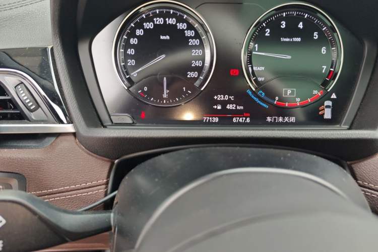 Used BMW X2 2021 sDrive25i Leading Model M Off-Road Package Odometer Close Up