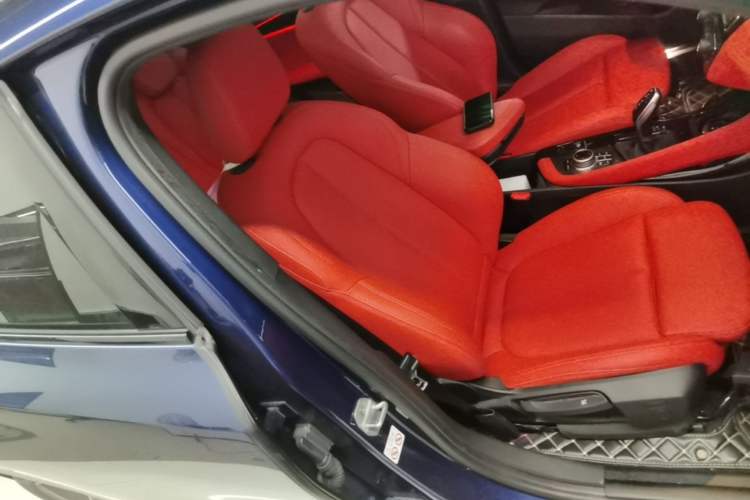 Used BMW X2 2021 sDrive25i Leading Model M Sport Package Right Front Seat