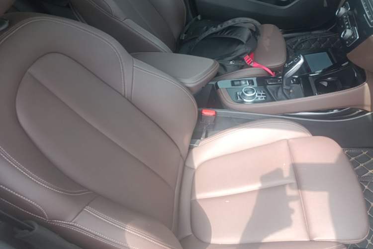 Used BMW X2 2021 sDrive25i Leading Model M Sport Package Right Front Seat
