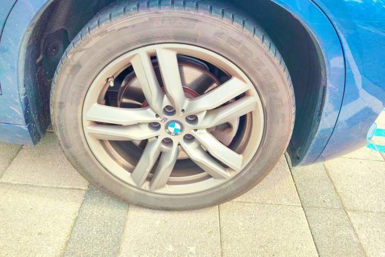 Used BMW X2 2021 sDrive25i M Sport Package Right Front Wheel Hub