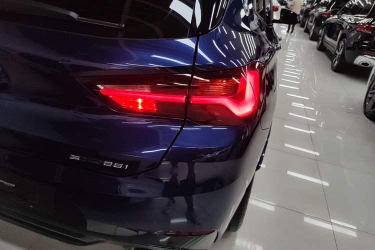 Used BMW X2 2021 sDrive25i Luxury Model with M Sport Package Right Rear Taillight