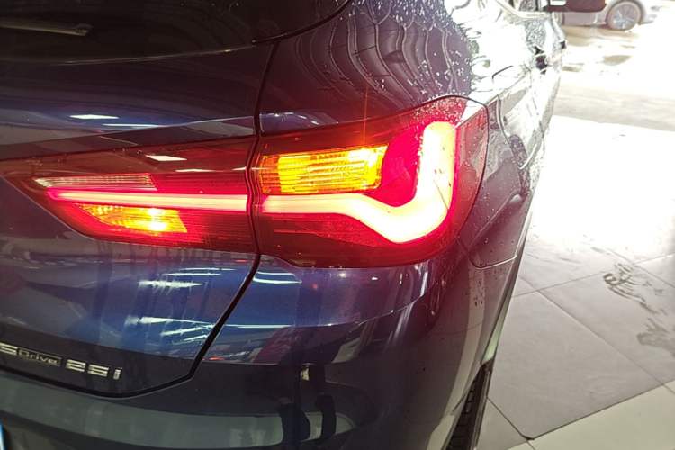 Used BMW X2 2021 sDrive25i Luxury M Sport Package Right Rear Taillight