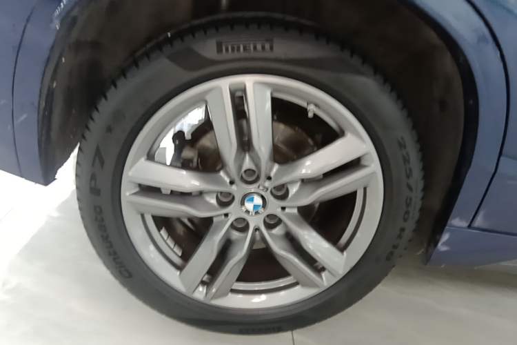 Used BMW X2 2021 sDrive25i Leading Model M Sport Package Right Rear Wheel Hub