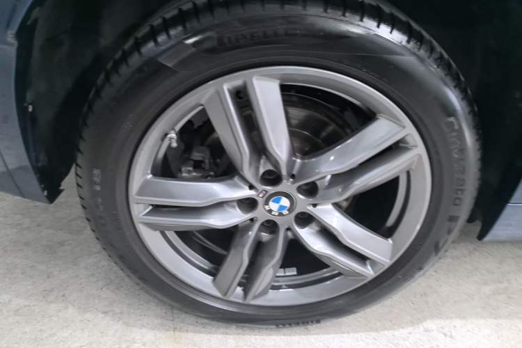 Used BMW X2 2021 Restyled sDrive25i M Sport Package Right Rear Wheel Hub