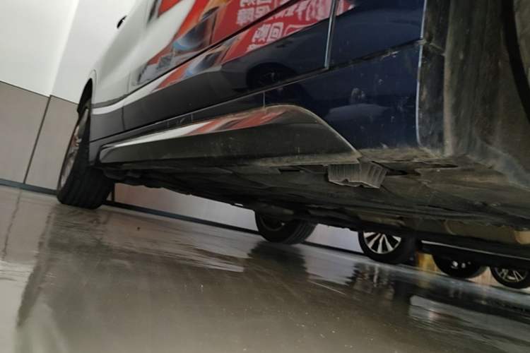 Used BMW X2 2021 Restyled sDrive25i M Sport Package Right Side Sill