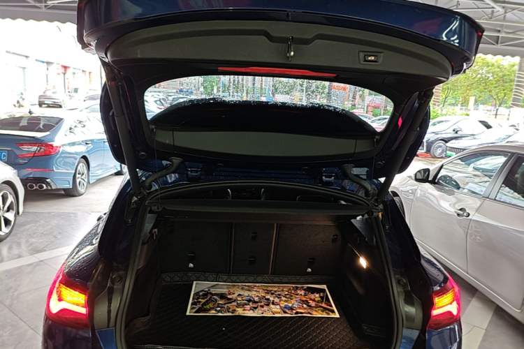 Used BMW X2 2021 sDrive25i Luxury M Sport Package Trunk