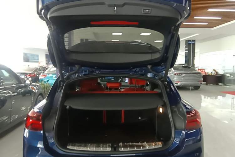 Used BMW X2 2021 sDrive25i Leading Model M Sport Package Trunk