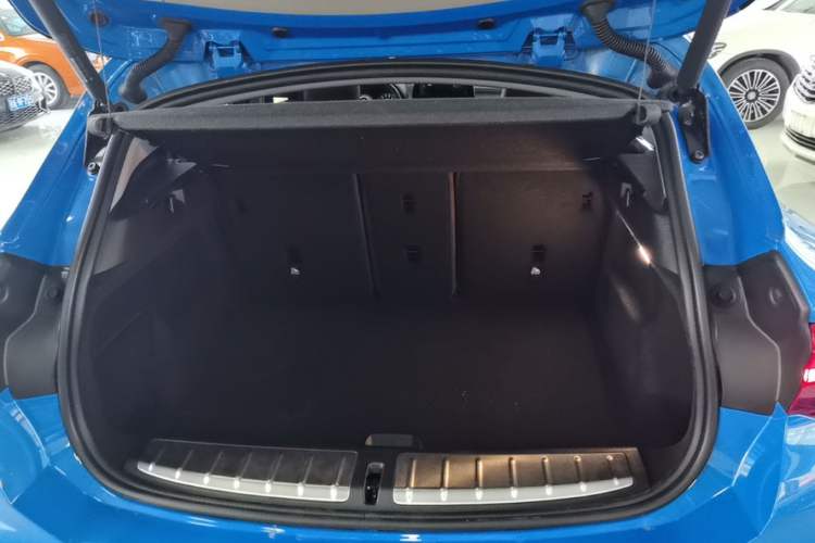 Used BMW X2 2021 sDrive25i M Sport Package Trunk