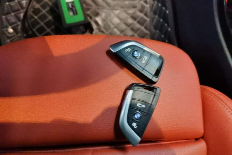Used BMW X2 2021 sDrive25i Leading Model M Sport Package Vehicle Key