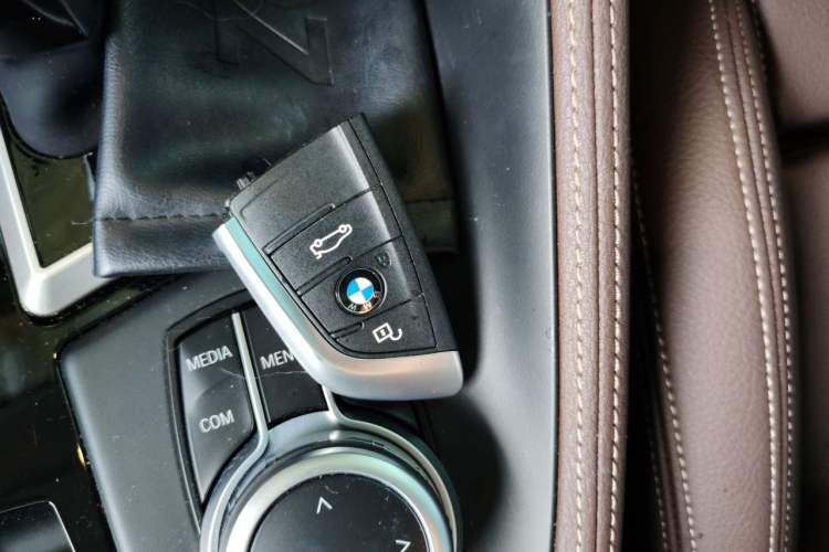 Used BMW X2 2021 sDrive25i M Sport Package Vehicle Key