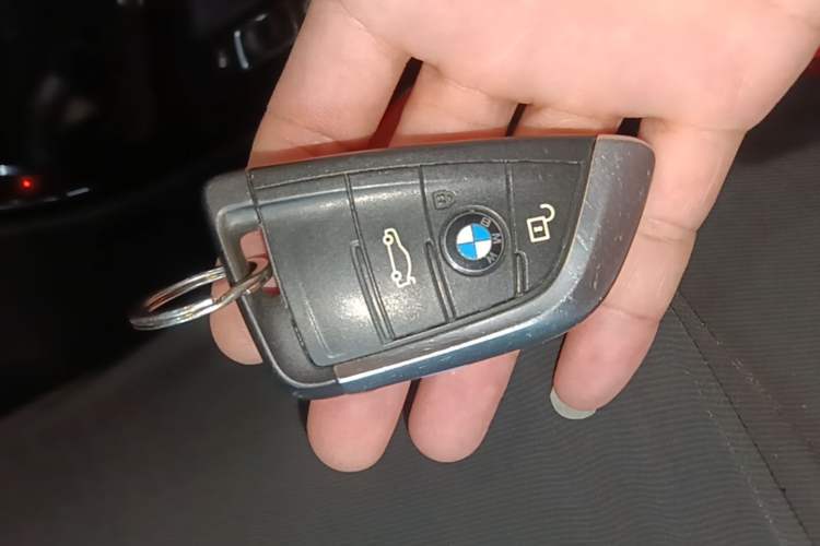 Used BMW X2 2021 sDrive25i Leading Model M Sport Package Vehicle Key