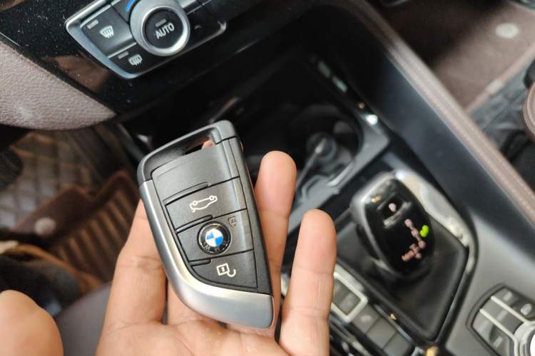 Used BMW X2 2021 sDrive25i M Sport Package Vehicle Key