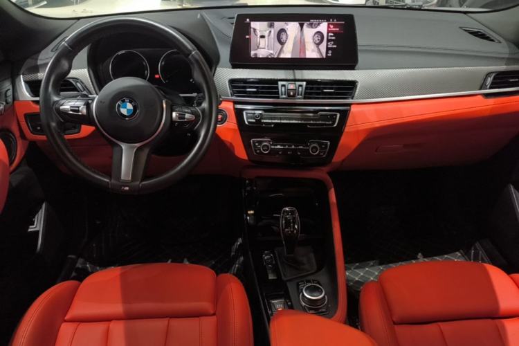 Used BMW X2 2021 sDrive25i Luxury M Sport Package Center Console