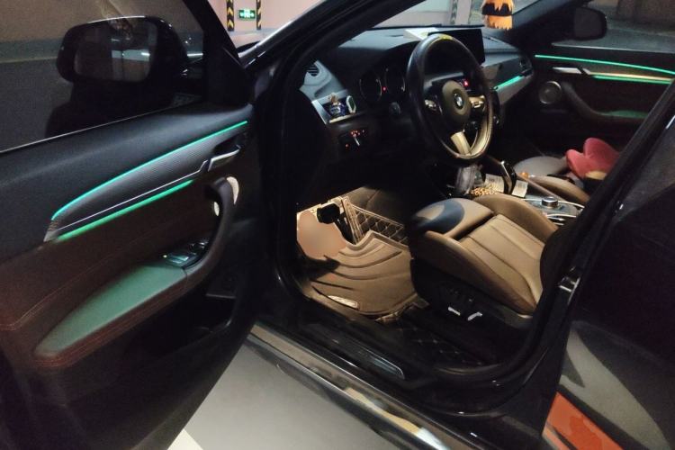 Used BMW X2 2021 Restyled sDrive25i Sharp Edition Driver Seat
