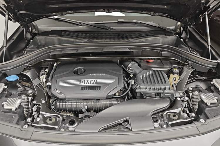 Used BMW X2 2021 Restyled sDrive25i Sharp Edition Engine Bay