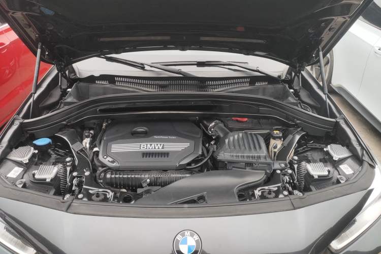 Used BMW X2 2021 Restyled sDrive25i M Sport Package Engine Bay